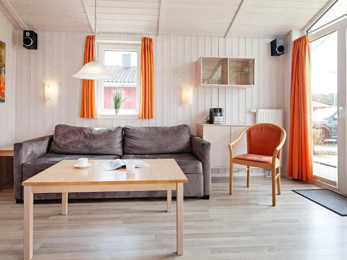 4 Person Holiday Home In Gromitz Bagian luar foto